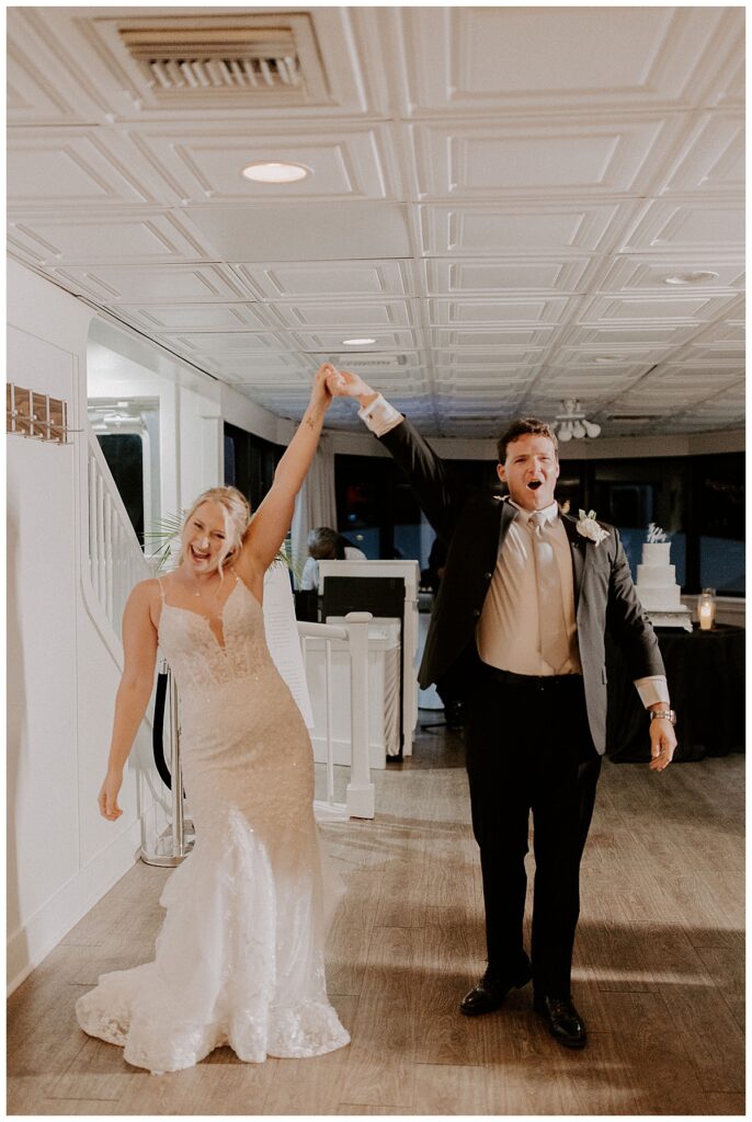 bride and groom first dance